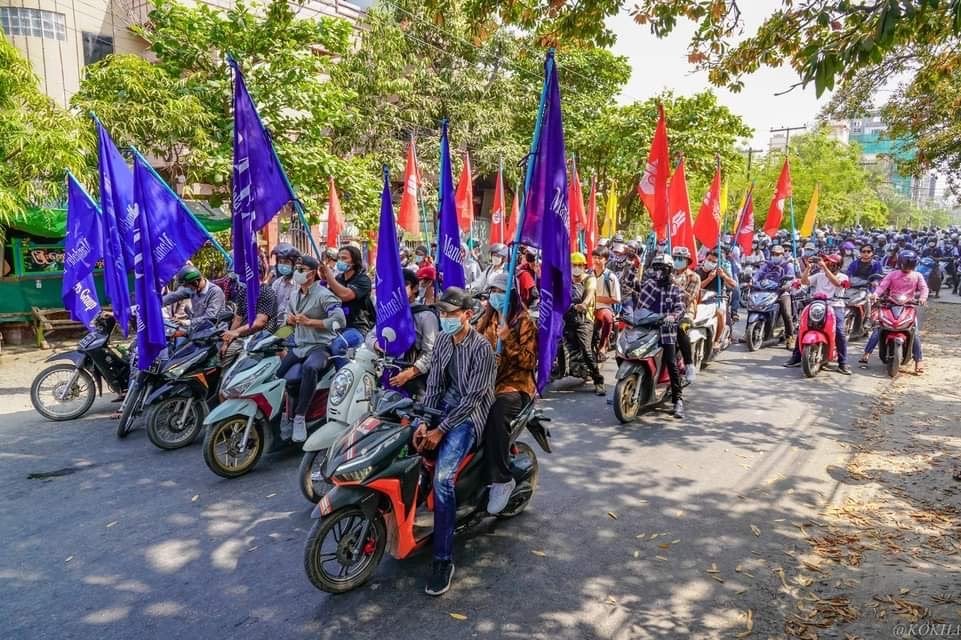 Engineers in Mandalay staged on a colourful motorcycle rally at noon today (March 25) to protest the coup government