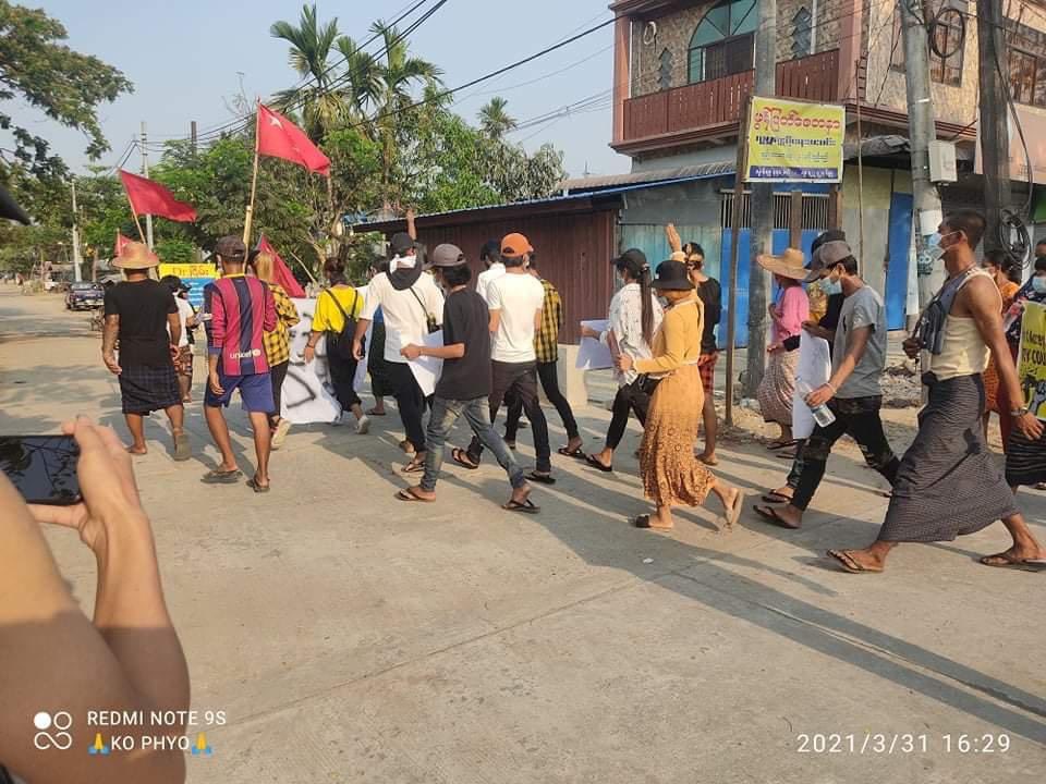 Despite Martial Law, people in Hlaing Thar Yar, Yangon take to the street this evening