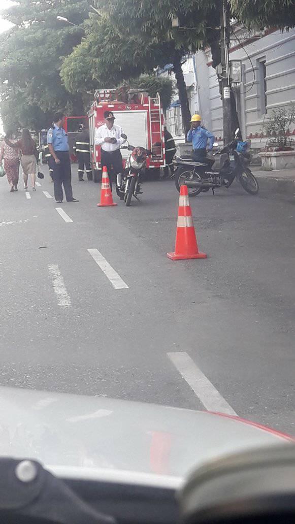 A stun grenade exploded outside the Myanma Port Authority office on Pansodan Road in Kyauktada Township, Yangon, on Wednesday morning. No damage was reported. (Photo: CJ)  