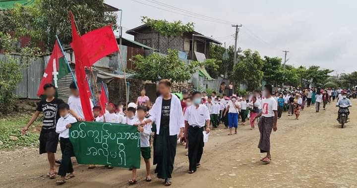 Students from Hpa-pin village Hpakant, Kachin State strongly condemn against the military  education system