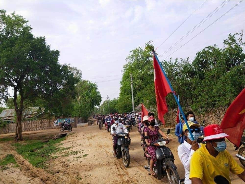 In Myaing Township, Magway, locals who opposed Myanmar's military dictatorship protested this morning (Jun 7).   Photos: CJ  
