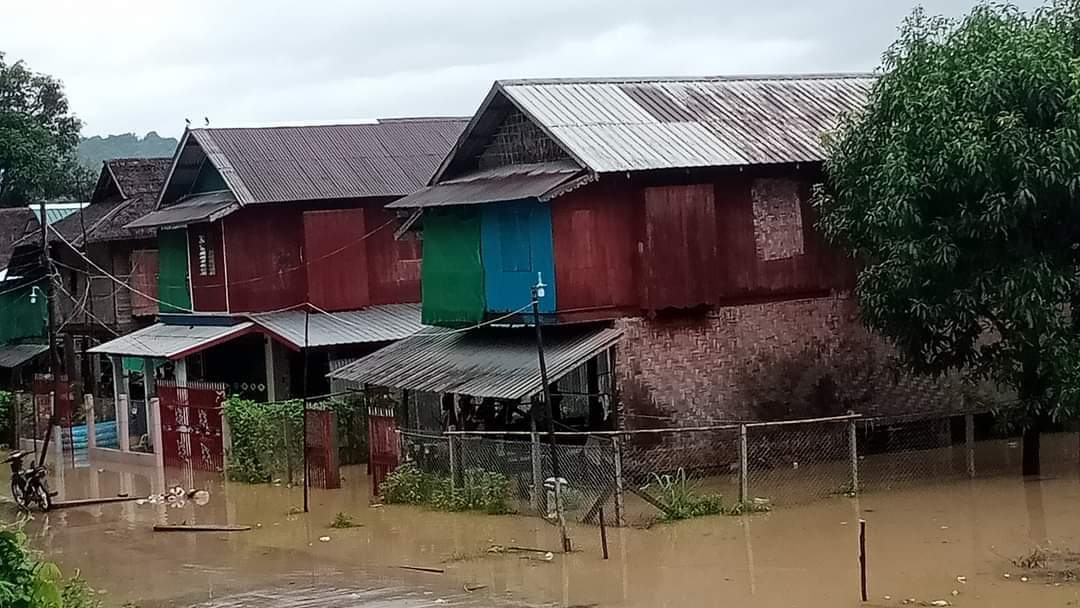 There is flooding in Tanintharyi Region due to heavy rain.