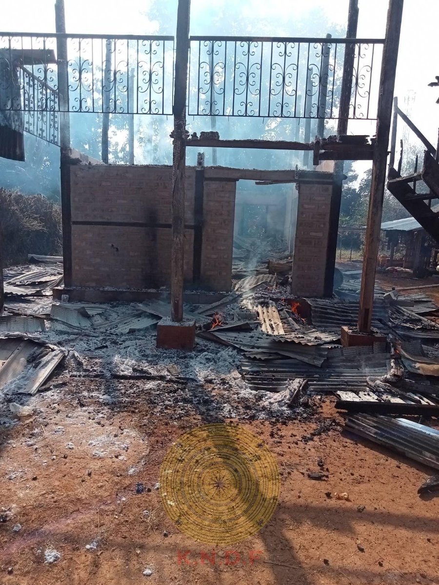 Myanmar military junta burned down at least 30 houses in Kun Na Kloe Ku village in Loikaw township, Karenni state on Dec 20. More than 20 homes in Daw Hsaw Weh from Loikaw township were also set ablaze on Dec 18. Photo: KNDF/CJ