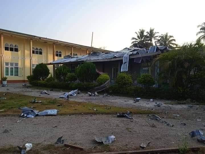At least four buildings including a church and a convent in Dawh Ngan Khar Village in Kayah State's Demoso Township were damaged when two junta fighter jets bombed the village on Thursday, according to a local resistance group. 