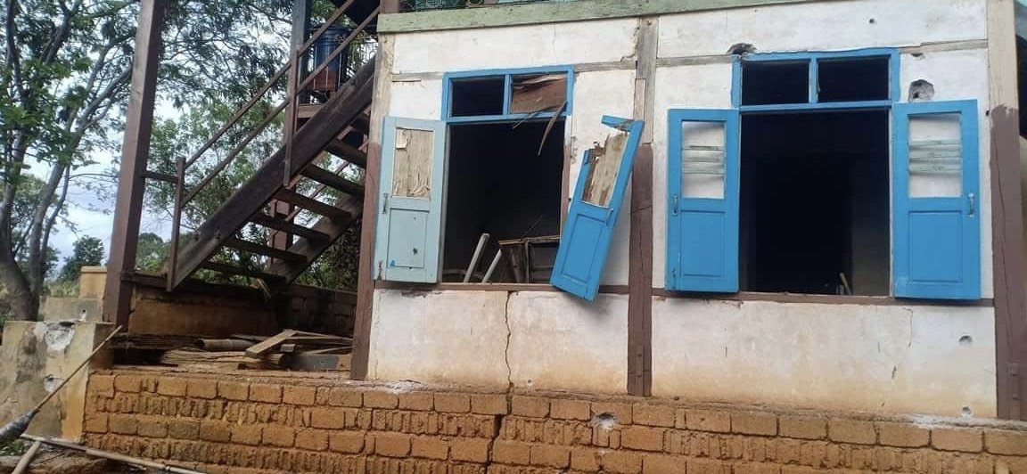 Myanmar junta fired artillery into Lwal Pan Sane village–locates in the middle of Mobye reservoir–in Pekon, southern Shan State on Tuesday night, injuring two men in the monastery. The grenade also damaged civilian homes and a school.  (Photo: Pekon PDF) 