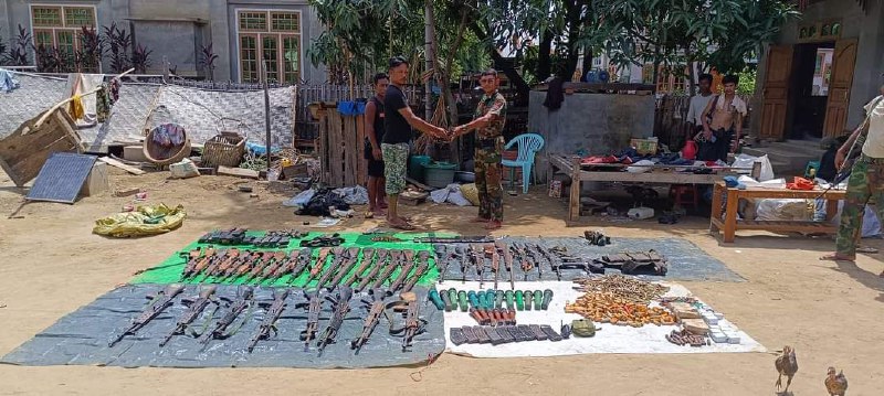 Durante los combates en el municipio de Sangku, 29 soldados y policías, incluido el teniente coronel Aung Min, murieron y 100 soldados se rindieron. 73 armas fueron confiscadas