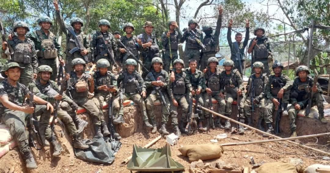 Myanmar : today the KNLA and PDF resistance seized control of the Hteekhee border post, an important crossing point on the border with Thailand
